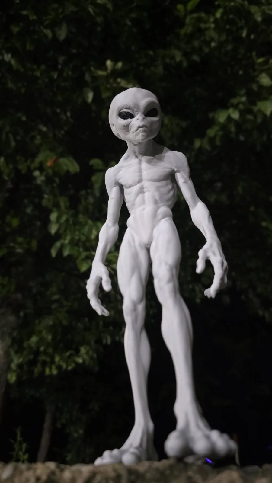 Figura Alienígena Gris Revelación 25cm - Imagen 3