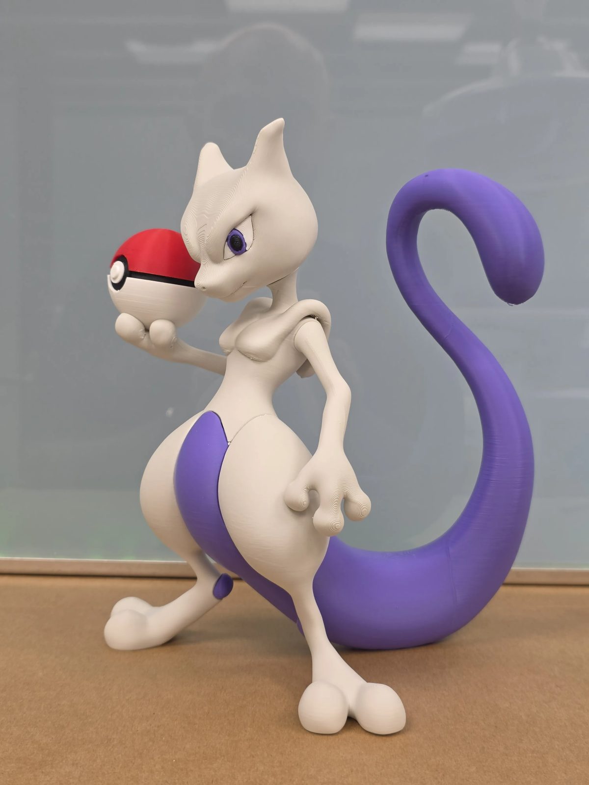 Figura Mewtwo de 21 cm – Impresa en 3D - Imagen 3